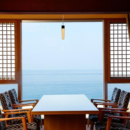 Awaji Yumesenkei Hotel Sumoto Buitenkant foto