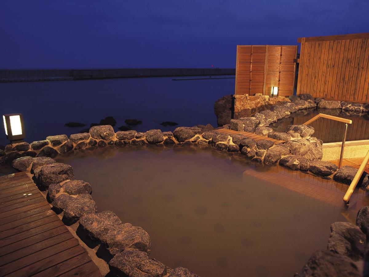 Awaji Yumesenkei Hotel Sumoto Buitenkant foto