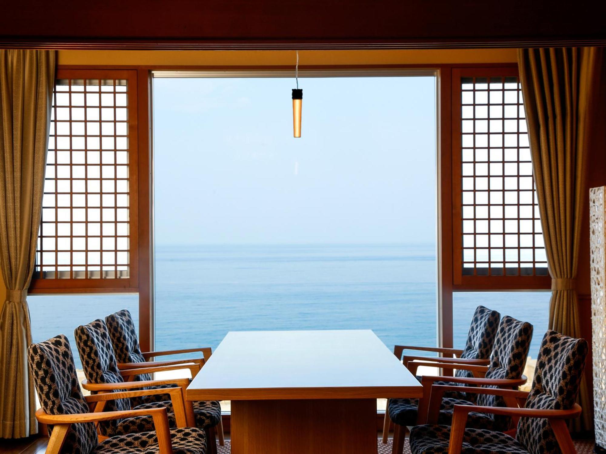Awaji Yumesenkei Hotel Sumoto Buitenkant foto
